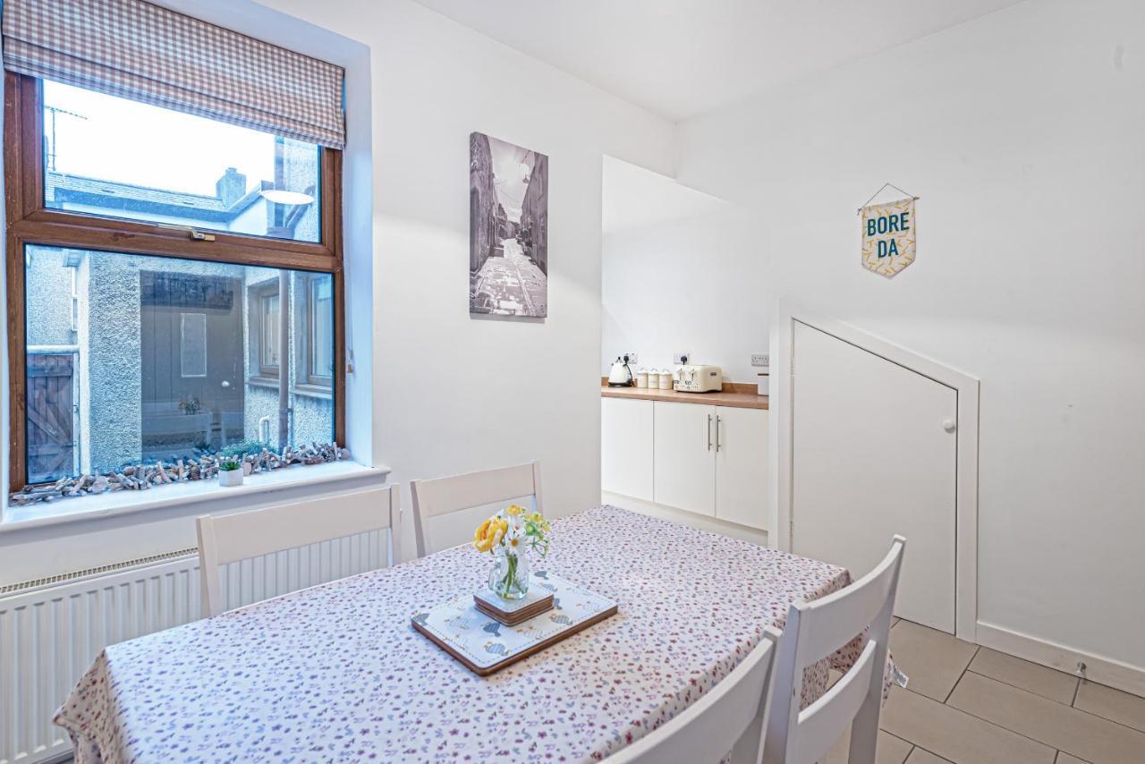 Taitwt1 Villa Caernarfon Buitenkant foto